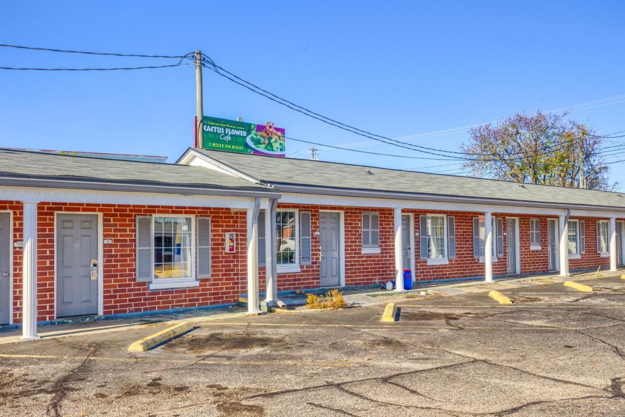 Adams Inn Dothan Exterior foto
